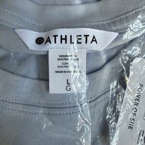 Athleta True Cotton Tee Women’s Large Light Blue Crewneck T-Shirt NWT